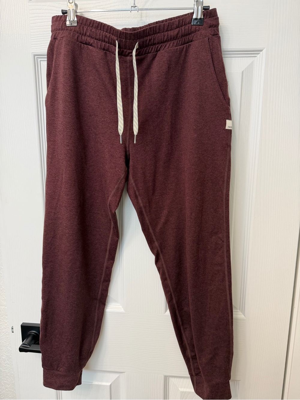 Vuori Maroon Joggers with Cream Drawstring